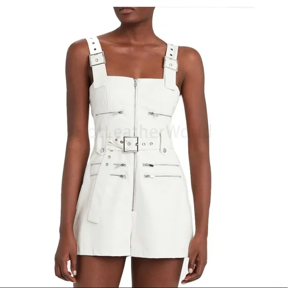 WE WORE WHAT - Picture 1 of 3